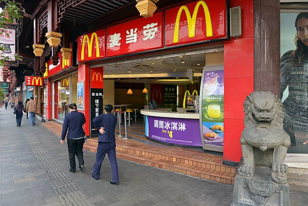 Một cửa hàng McDonald's ở Thượng Hải, Trung Quốc. (Nguồn: iStock)