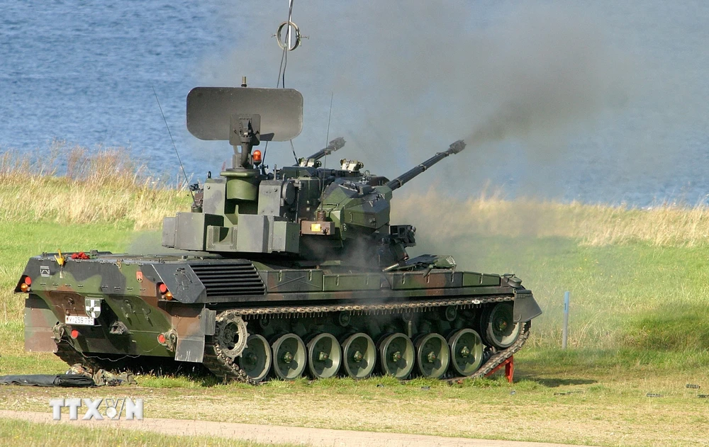 Xe tăng-pháo phòng không Gepard tại căn cứ quân sự ở Todendorf, Đức. (Ảnh: AFP/TTXVN)