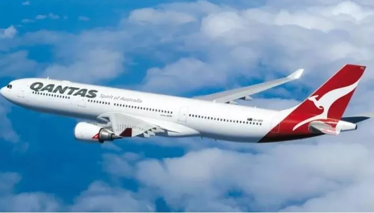Máy bay A330-200 của Qantas Airways. (Nguồn: Theleader)