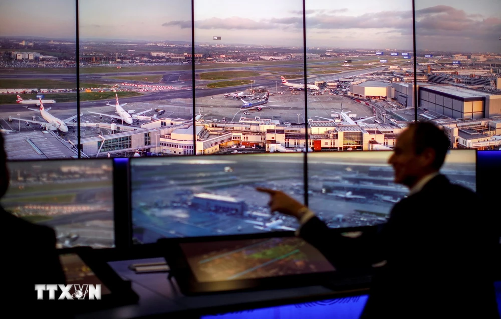 Cơ quan Hàng không Liên bang Mỹ (FAA) thiếu khoảng 3.000 kiểm soát viên không lưu. (Ảnh: AFP/TTXVN)