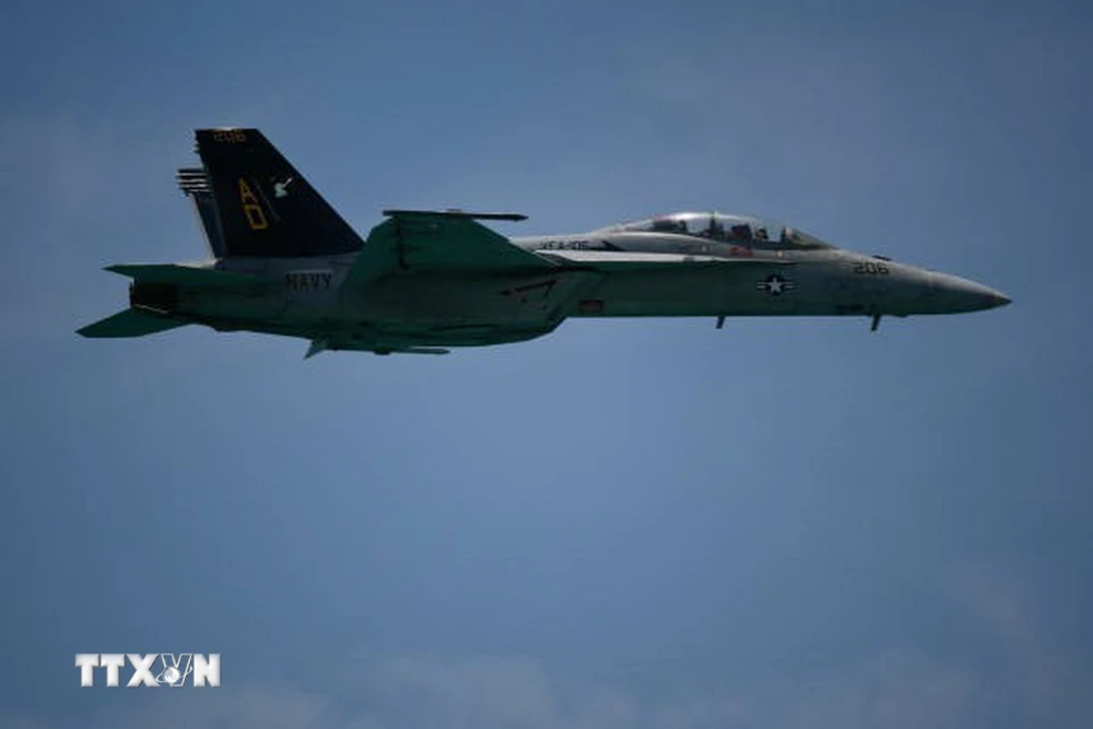 Máy bay chiến đấu F-15 Eagle của Mỹ tham gia một cuộc diễn tập ở Miami, bang Florida. (Ảnh: Getty Images/TTXVN)