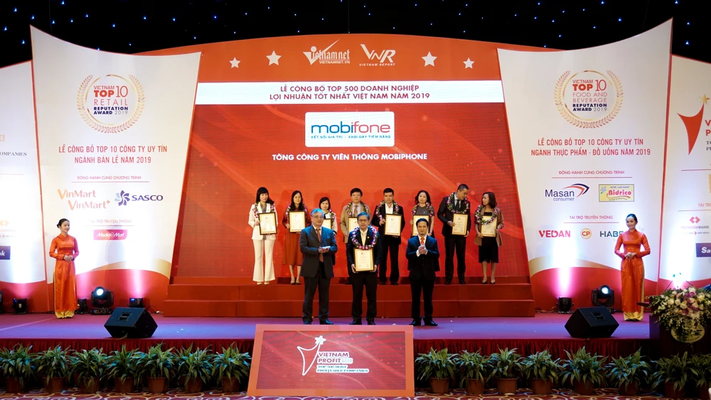 MobiFone lọt vào Top 500 doanh nghiệp Việt có lợi nhuận tốt nhất năm 2019. (Ảnh: MobiFone)