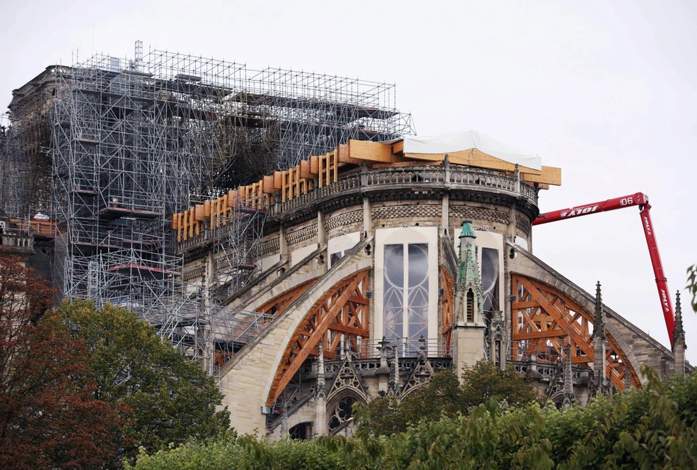 Nhà thờ Đức Bà Paris, Pháp, trong quá trình sửa chữa và phục dựng, ngày 17/10/2019. (Ảnh: THX/ TTXVN)