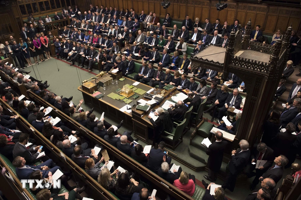 Toàn cảnh phiên họp của Hạ viện Anh ở London. (Nguồn: THX/TTXVN