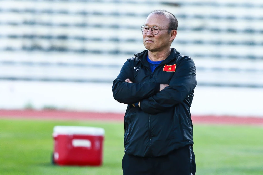 Huấn luyện viên Park Hang-seo có quan điểm riêng khi chọn lựa các cầu thủ lên tuyển Việt Nam chuẩn bị cho trận đấu với Thái Lan. (Ảnh: Nguyên An)