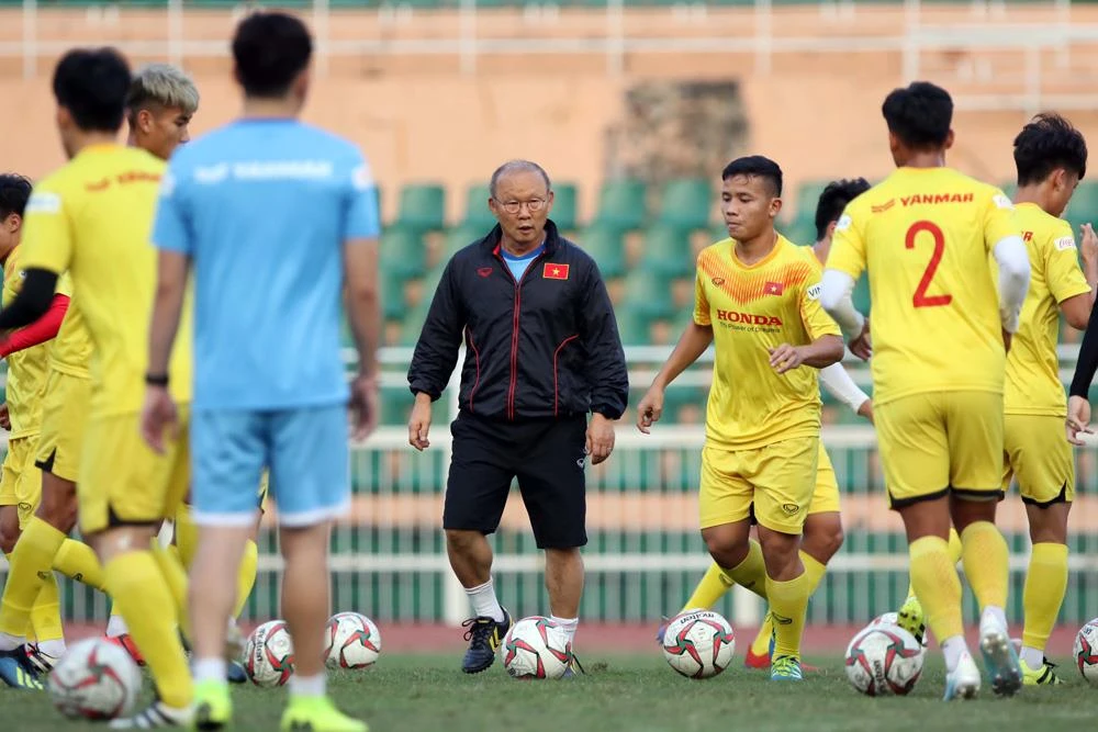 Huấn luyện viên Park Hang-seo chốt danh sách U23 Việt Nam gồm 25 cầu thủ trước ngày lên đường dự VCK U23 châu Á 2020. (Ảnh: VFF)