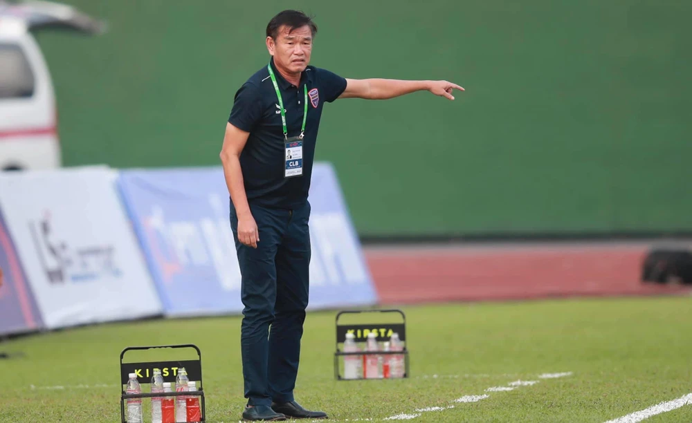 Huấn luyện viên Phan Thanh Hùng bước đầu thành công với Becamex Bình Dương. (Ảnh: FB CLB) 