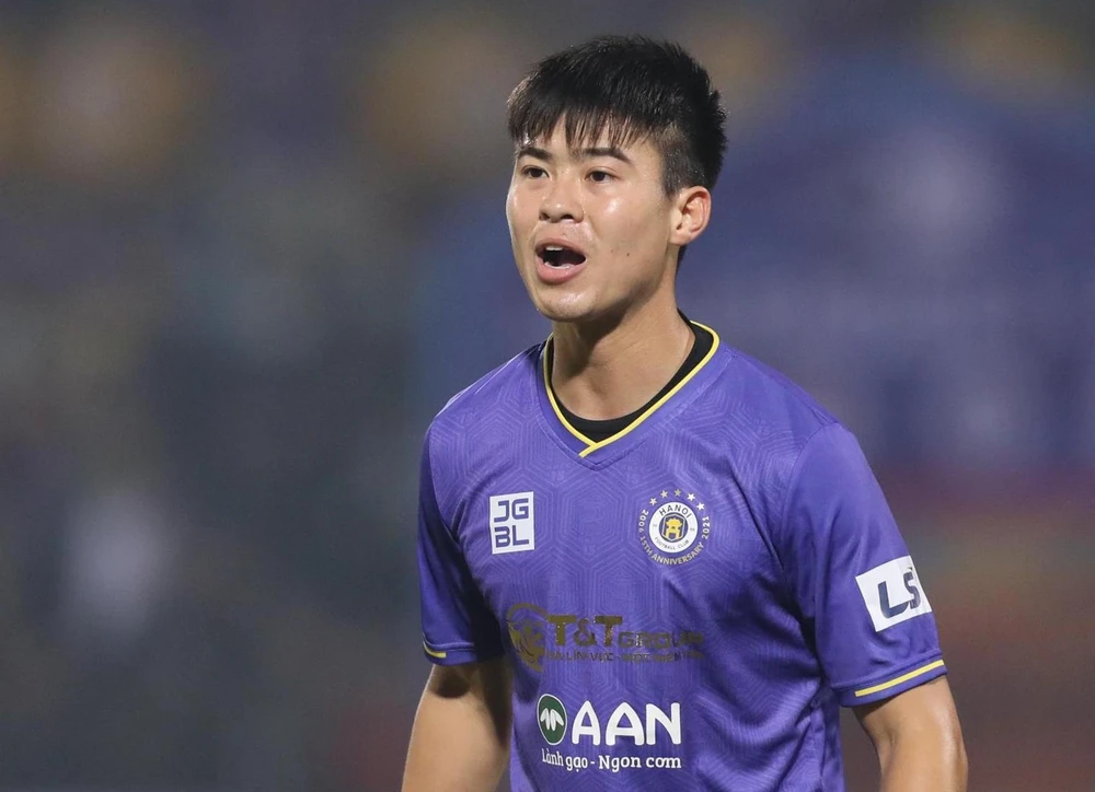 Trung vệ Duy Mạnh quyết tâm cùng Hà Nội FC trở lại cuộc đua vô địch V-League 2021. (Ảnh: Kim Chi/Vietnam+) 