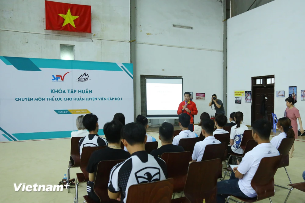 Liên đoàn trượt băng và Roller Việt Nam tổ chức khóa tập huấn chuyên môn về thể lực cho huấn luyện viên cấp độ I từ ngày 17-18/4. (Ảnh: PV/Vietnam+) 