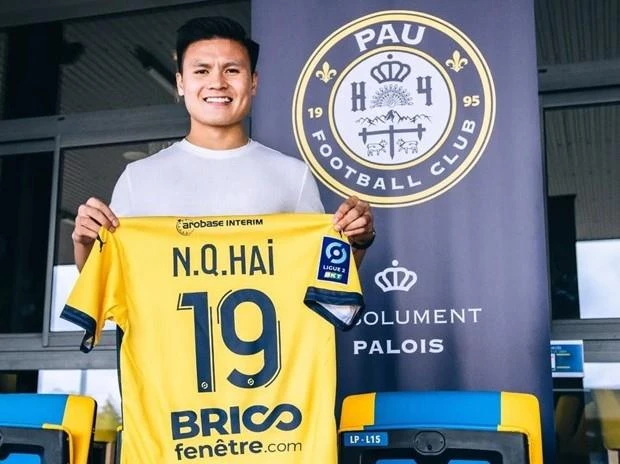 Quang Hải chính thức gia nhập Pau FC tại giải Ligue 2. (Ảnh: FBNV) 