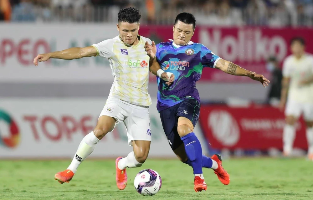 Hà Nội FC cùng Hoàng Anh Gia Lai đang cùng có 5 chiến thắng liên tiếp ở V-League 2022. (Ảnh: HNFC) 