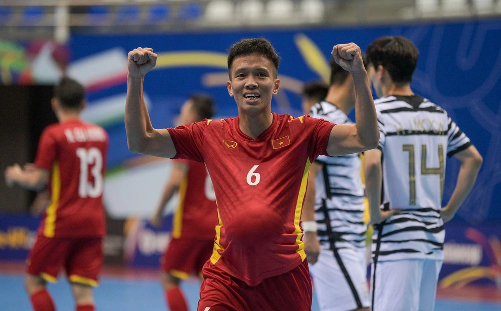 Đội tuyển futsal Việt Nam hướng đến tấm vé vào vòng tứ kết tại Vòng chung kết futsal châu Á 2022. (Ảnh: VFF) 