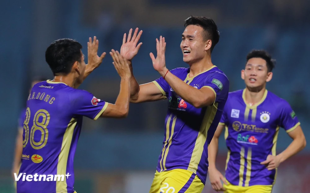 Hà Nội FC nắm quyền tự quyết trong cuộc đua vô địch sau vòng 24 V-League 2022. (Ảnh: PV/Vietnam+)