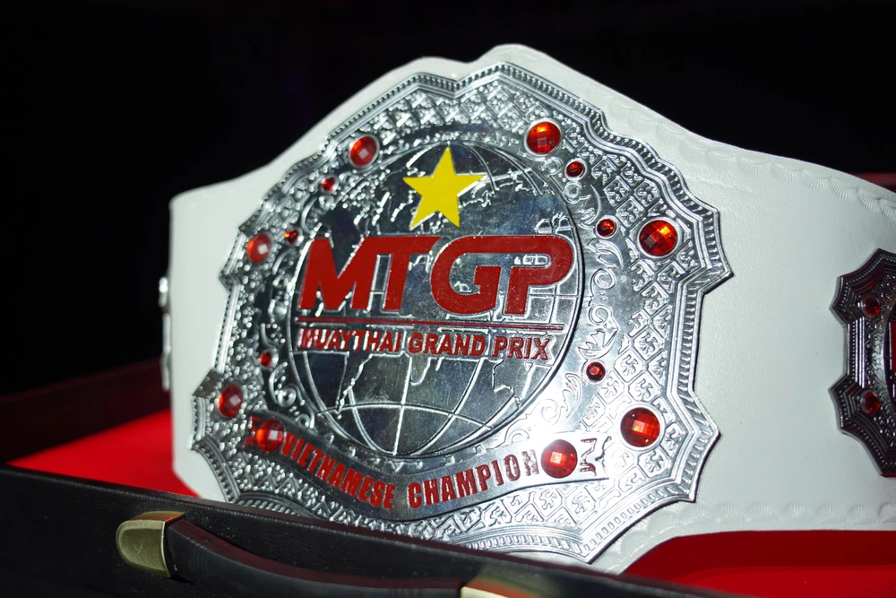 Đai dành cho võ sỹ chiến thắng tại sự kiện Muay MTGP - The Home Coming. (Ảnh: CTV/Vietnam+) 