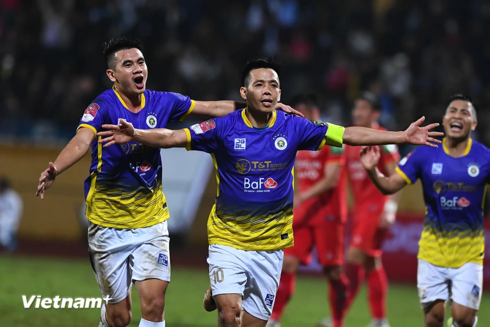 Hà Nội FC đánh bại Công an Hà Nội, qua đó thắng trận đầu tiên tại V-League 2023. (Ảnh: PV/Vietnam+) 