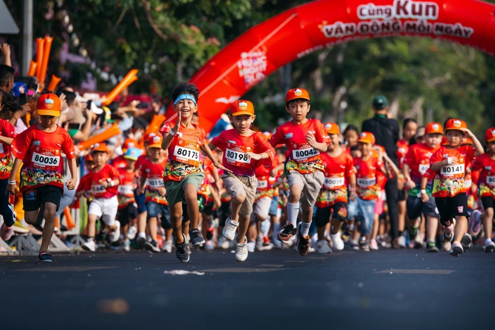 Khoảnh khắc tranh tài tại KUN Happy Run Cần Thơ. (Ảnh: Vietnam+)