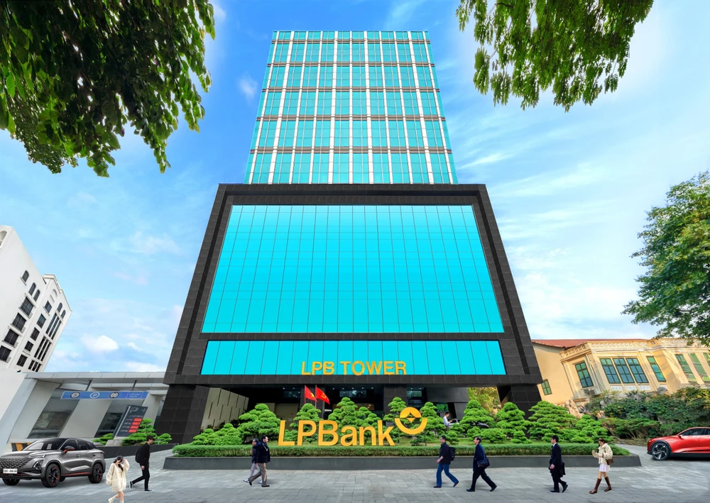 LPBank là một trong những ngân hàng công bố sớm nhất Báo cáo Phát triển bền vững năm 2023. (Ảnh: Vietnam+)