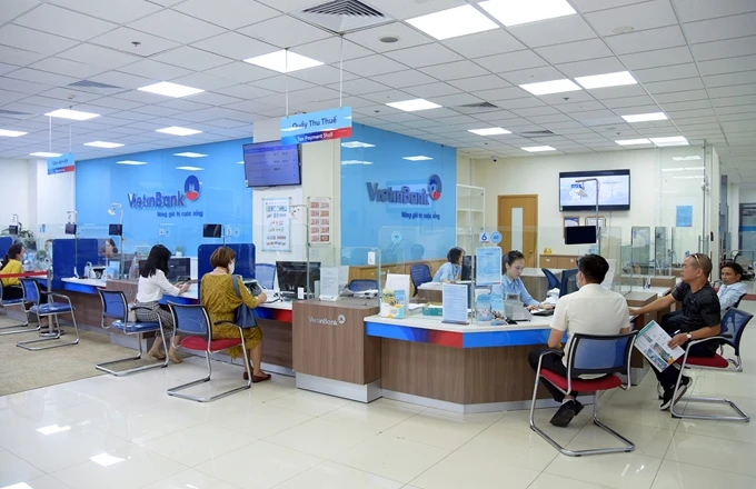 Giao dịch tại VietinBank. (Ảnh: Vietnam+)