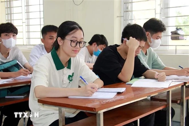 Thủ khoa trường làng ở đất học Nam Định chia sẻ bí quyết học tập ảnh 1