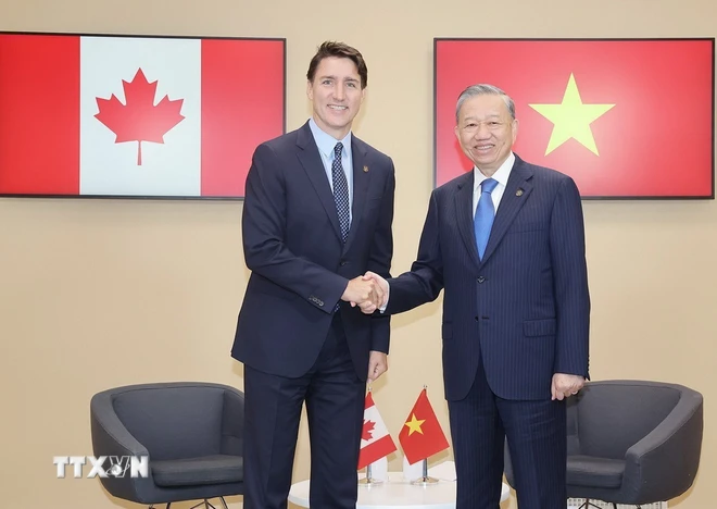 ttxvn_tong bi thu_thu tuong Canada 2.jpg