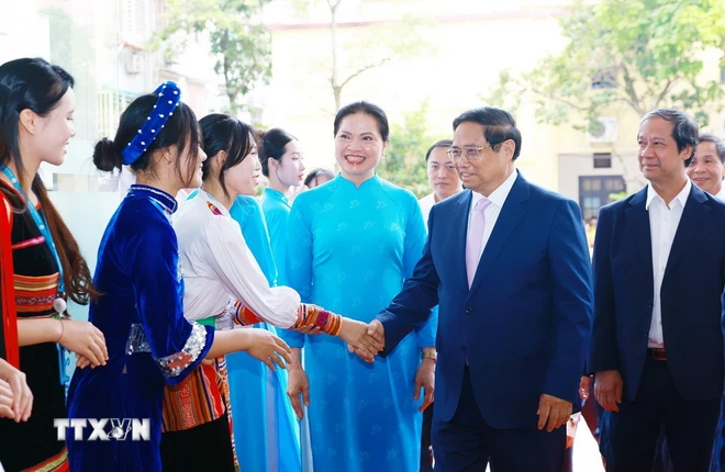 ttxvn-thu_tuong__tham_hoc_vien_phu_nu_viet_nam (3).jpg