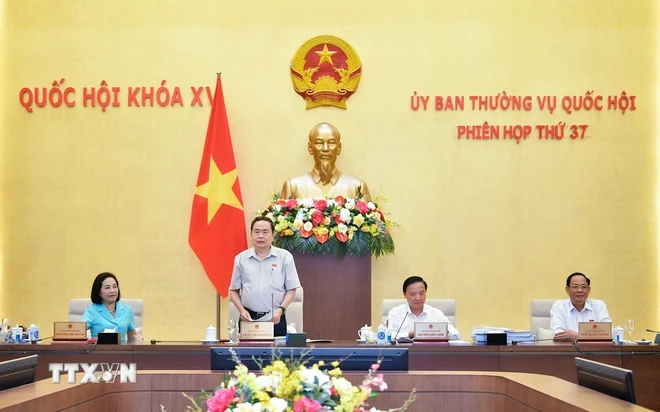 ttxvn_uy ban thuong vu quoc hoi (2).jpg