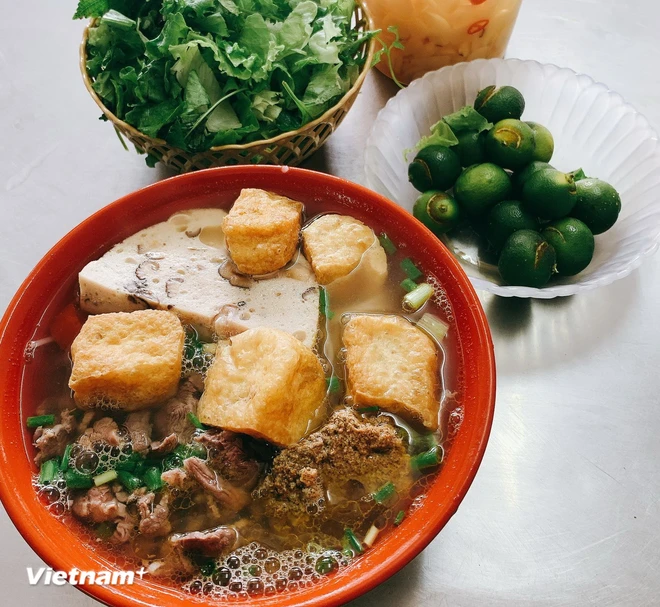 anh-bun-rieu09122024.jpg