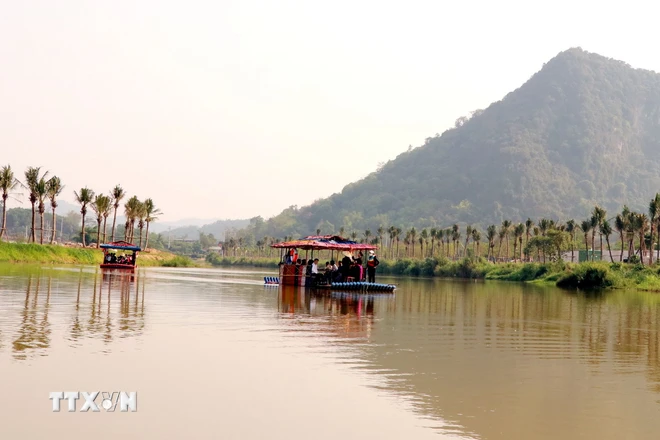 ttxvn_suc_song_moi_tren_que_huong_cach_mang_tan_trao_tuyen_quang_3.jpg