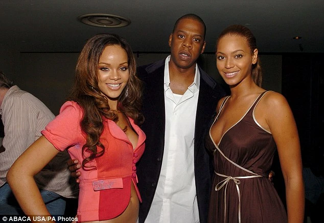 Rumor has it that Beyonce was separated due to Jay-Z's affair with Rihanna photo 1