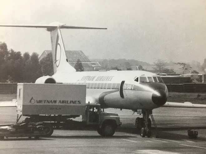 May bay TU-134.JPG
