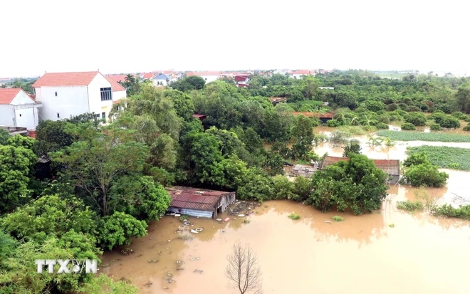 Diễn biến mưa lũ 10/9: Hàng loạt sông ở miền Bắc đạt mức báo động, sẵn sàng trực thăng ứng cứu vùng bị chia cắt- Ảnh 33.