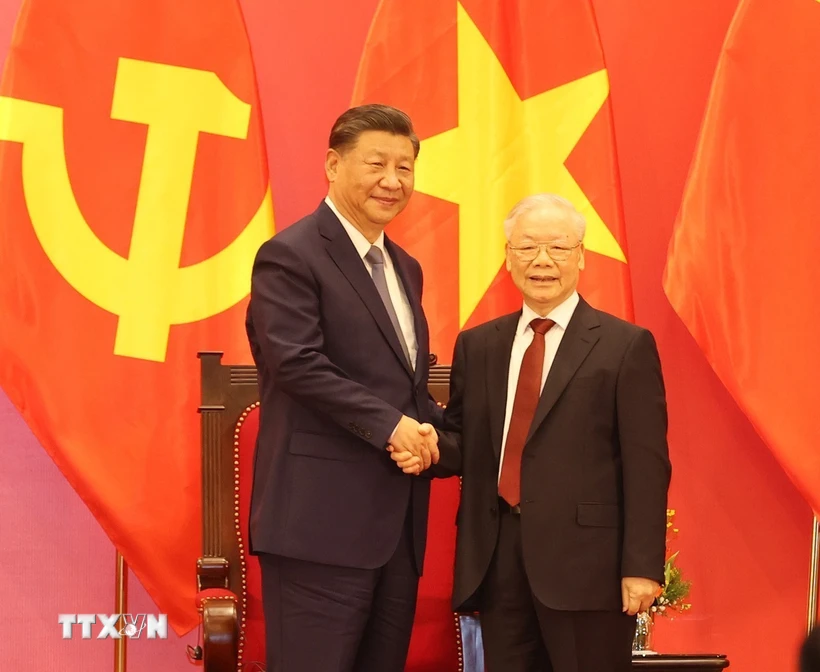 Tổng Bí thư Nguyễn Phú Trọng và Tổng Bí thư, Chủ tịch nước Trung Quốc Tập Cận Bình tại buổi gặp gỡ. (Ảnh: Trí Dũng/TTXVN)
