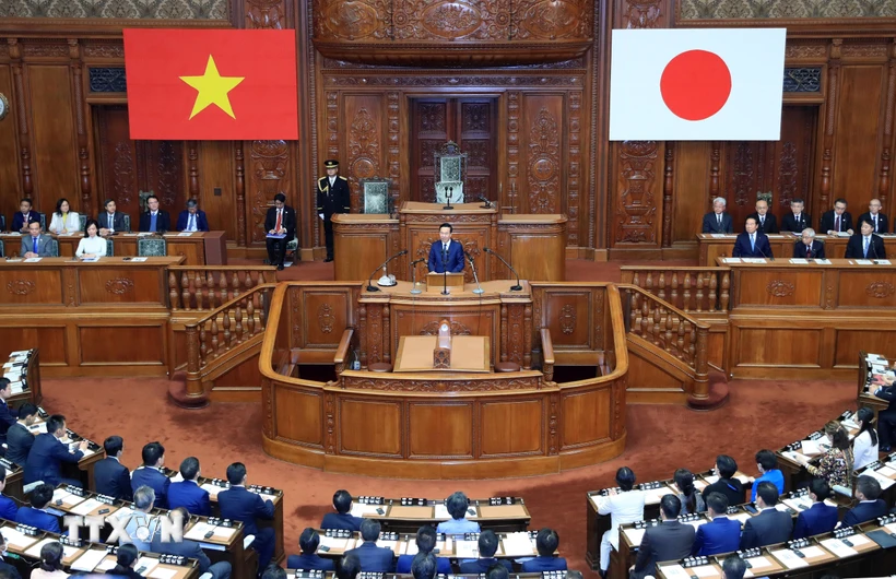 Chủ tịch nước Võ Văn Thưởng phát biểu trước Quốc hội Nhật Bản. (Ảnh: Thống Nhất/TTXVN)