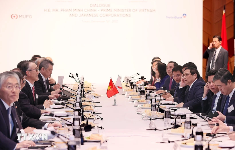Thủ tướng Phạm Minh Chính dự tọa đàm doanh nghiệp với các tập đoàn kinh tế lớn của Nhật Bản. (Ảnh: Dương Giang/TTXVN)