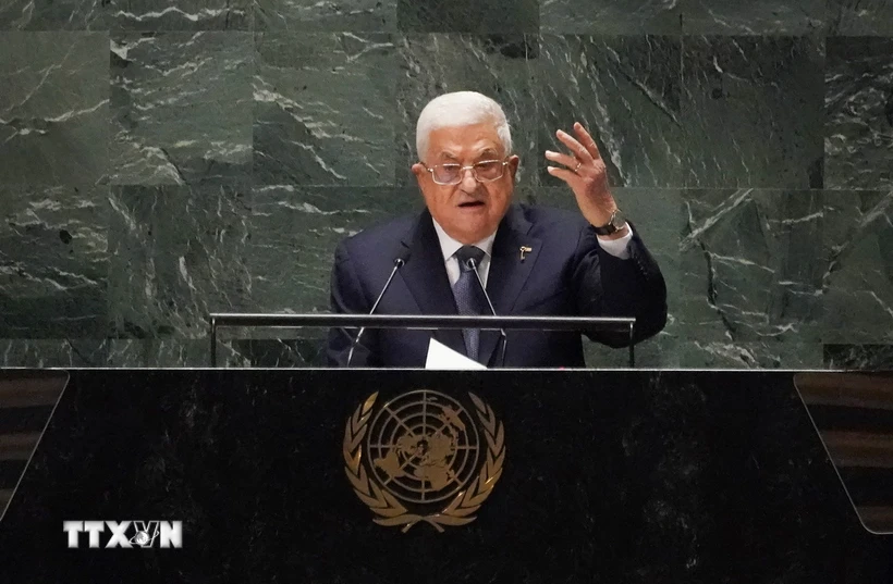 Tổng thống Palestine Mahmoud Abbas phát biểu tại Khóa họp thứ 78 Đại hội đồng Liên hợp quốc ở New York (Mỹ), ngày 21/9/2023. Ảnh: AFP/TTXVN