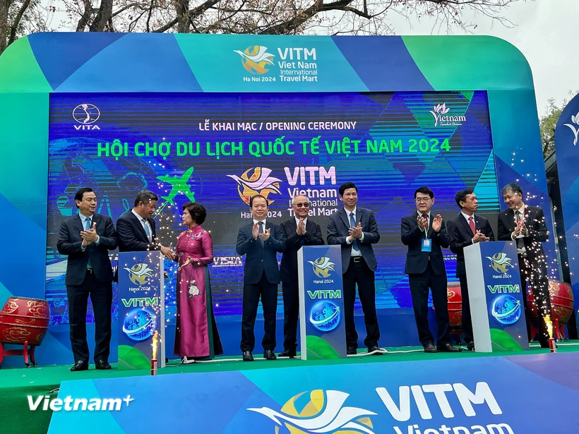 Khai mạc VITM Hà Nội 2024: Nhiều hoạt động thúc đẩy Chuyển đổi Xanh, bền vững