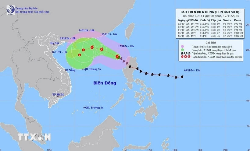 Đường đi của bão số 8 lúc 10h ngày 12/11. (Ảnh: TTXVN phát)