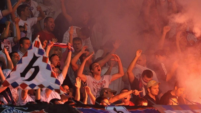 Những người ủng hộ câu lạc bộ bóng đá Hajduk Split. (Nguồn: EPA)
