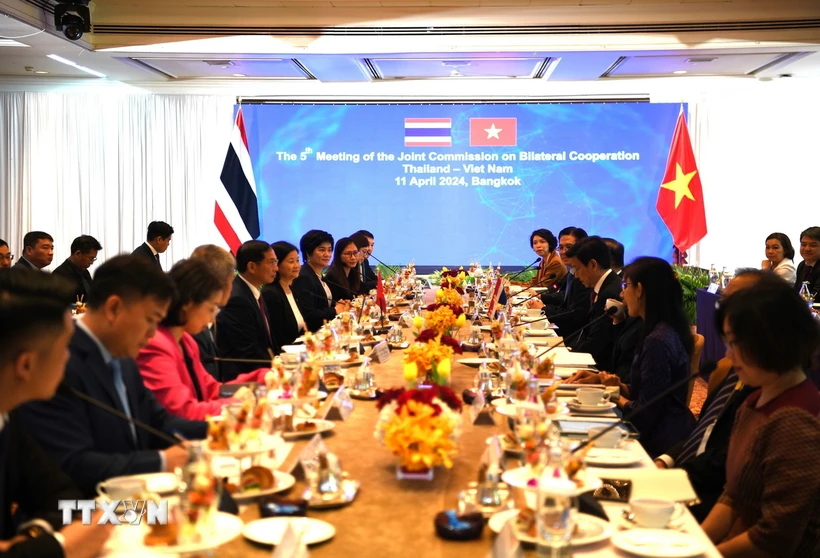 Kỳ họp lần thứ 5 Ủy ban hỗn hợp về hợp tác song phương Việt Nam-Thái Lan (JCBC), trưa 11/4. (Ảnh: Huy Tiến/TTXVN)