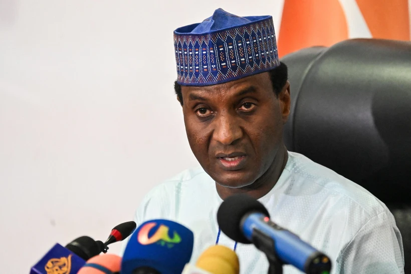 Prime Minister appointed by the Nigerien military government, Mr. Ali Mahaman Lamine Zeine, at a press conference in Niamey on September 4, 2023.  (Photo: AFP/TTXVN)