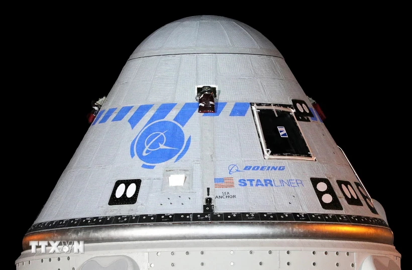 Tàu vũ trụ CST-100 Starliner tại Trung tâm vũ trụ Kennedy ở Cape Canaveral, Florida, Mỹ. (Ảnh: AFP/TTXVN)