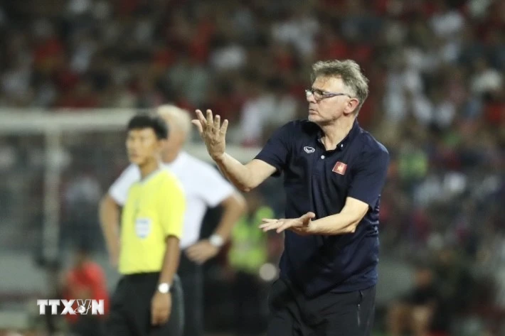 AFC đánh giá cao Huấn luyện viên Philippe Troussier. (Ảnh: Minh Quyết/TTXVN)