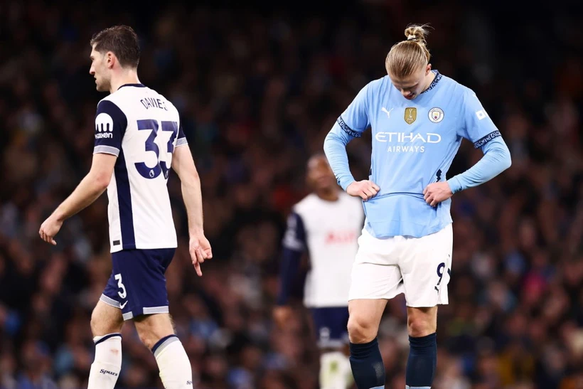 Man City thảm bại 0-4 trước Tottenham tại Etihad. (Nguồn: Getty Images)