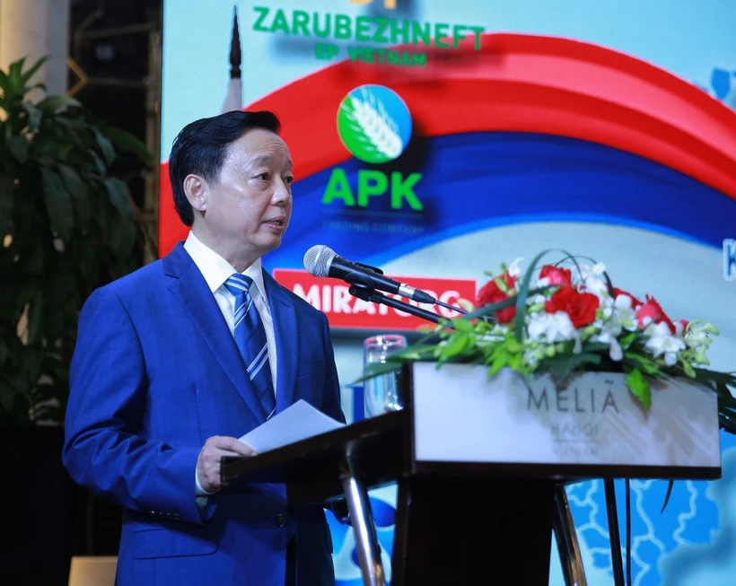 Phó Thủ tướng Trần Hồng Hà phát biểu tại lễ kỷ niệm. (Ảnh: TTXVN phát