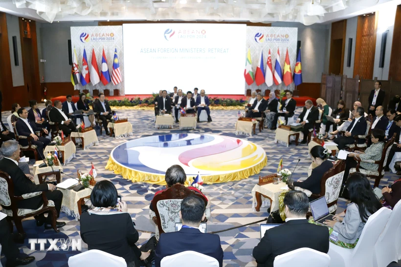 Hội nghị hẹp Bộ trưởng Ngoại giao ASEAN 2024 tại Lào. (Ảnh: Phạm Kiên/TTXVN)