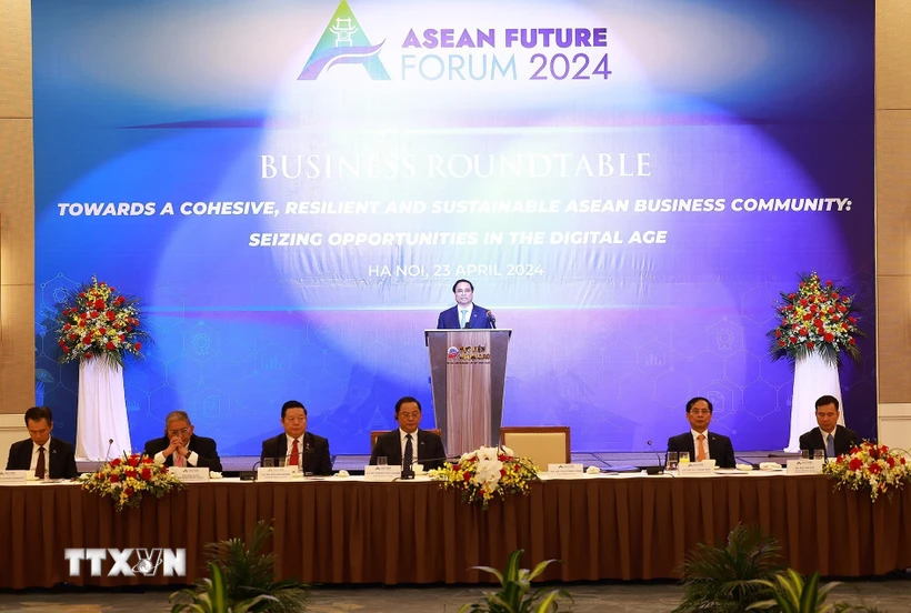 Thủ tướng Phạm Minh Chính phát biểu tại Tọa đàm với doanh nghiệp ASEAN và các đối tác. (Ảnh: Dương Giang/TTXVN)