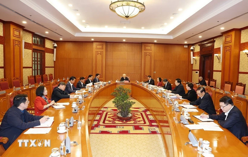 Tổng Bí thư Nguyễn Phú Trọng chủ trì phiên họp đầu tiên Tiểu ban Nhân sự Đại hội XIV của Đảng. (Ảnh: Trí Dũng/TTXVN)