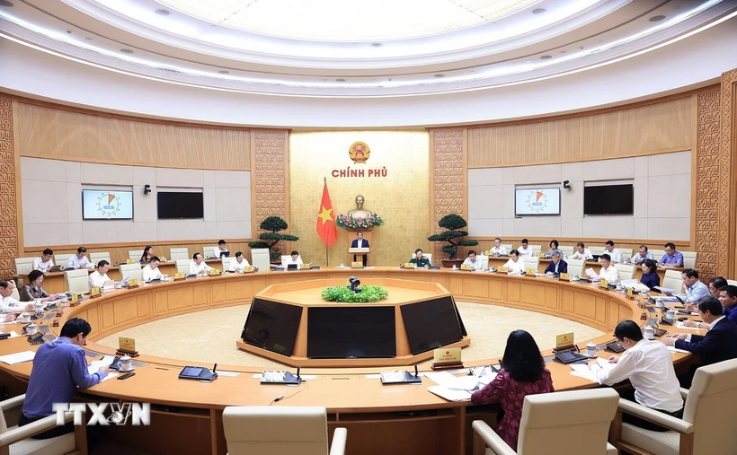 Phiên họp Chính phủ chuyên đề về xây dựng pháp luật tháng 4/2024. (Ảnh: Dương Giang/TTXVN)