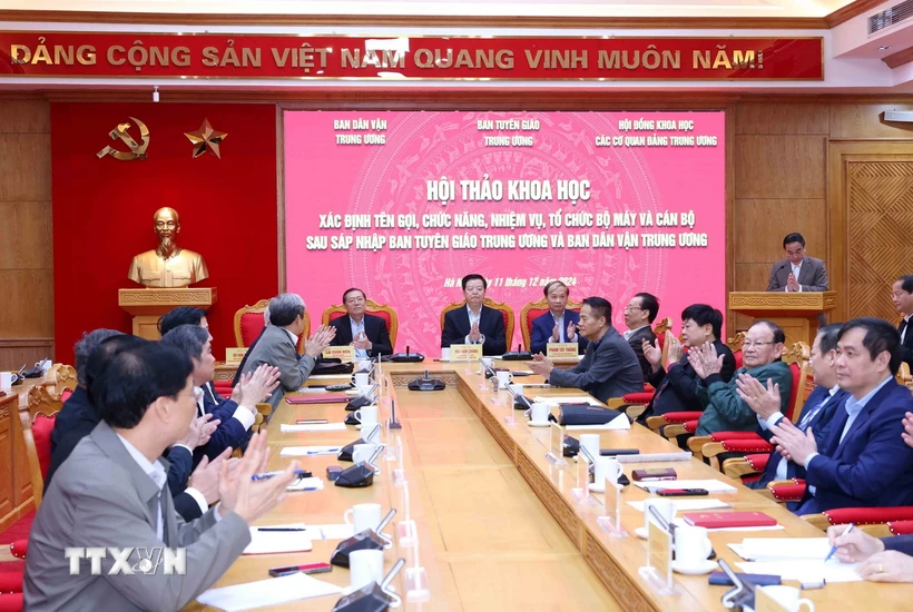 Quang cảnh hội thảo khoa học về sáp nhập Ban Tuyên giáo Trung ương và Ban Dân vận Trung ương. (Ảnh: Phương Hoa/TTXVN)