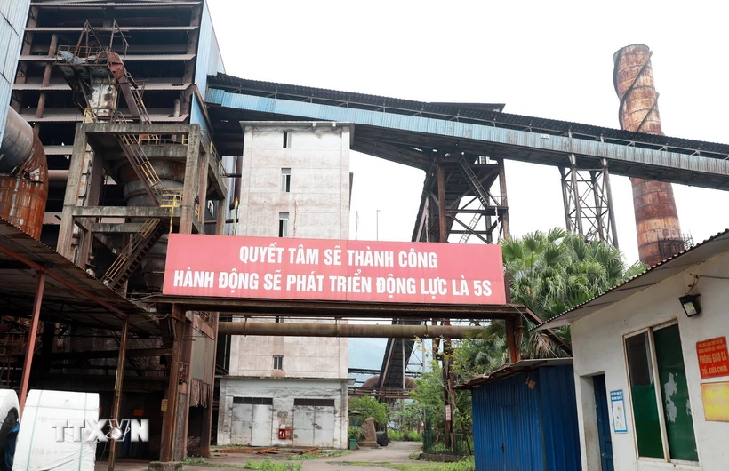 Nhà máy Gang thép Lào Cai đang trong thời gian sửa chữa để kịp đưa vào hoạt động trong tháng 6/2024. (Ảnh: Quốc Khánh/TTXVN)